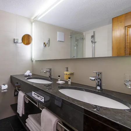 Hotel The Christiania Mountain & 4*