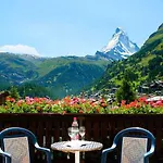 The Christiania Mountain & Hotel