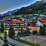 The Christiania Mountain & فندق