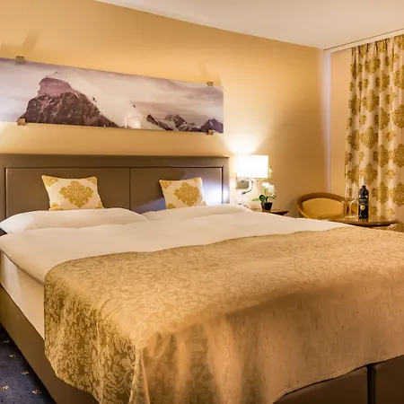 The Christiania Mountain & 4*